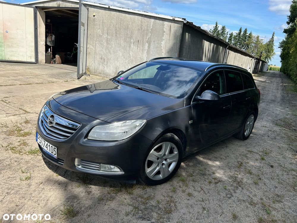 Opel Insignia 2.0 CDTI Sports Tourer - 2