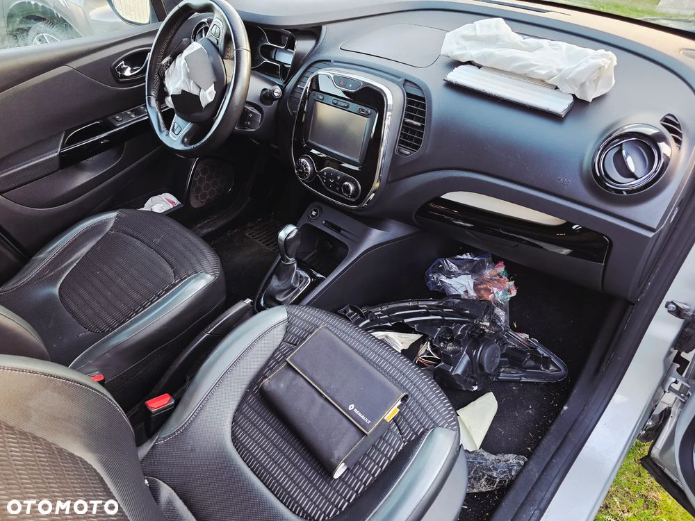 Renault Captur TCe 120 EDC Helly Hansen - 13