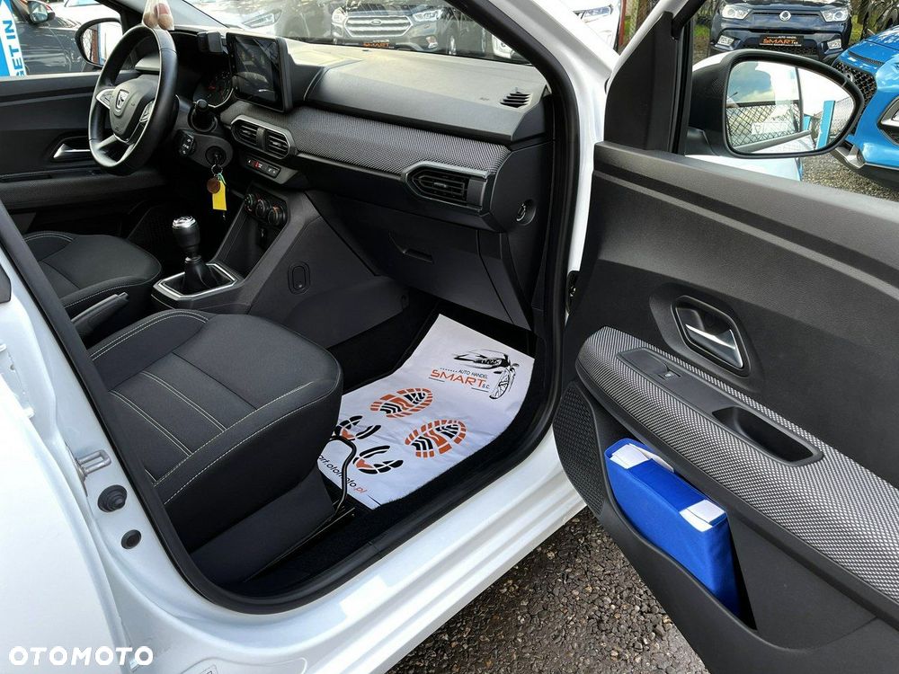 Dacia Sandero - 7
