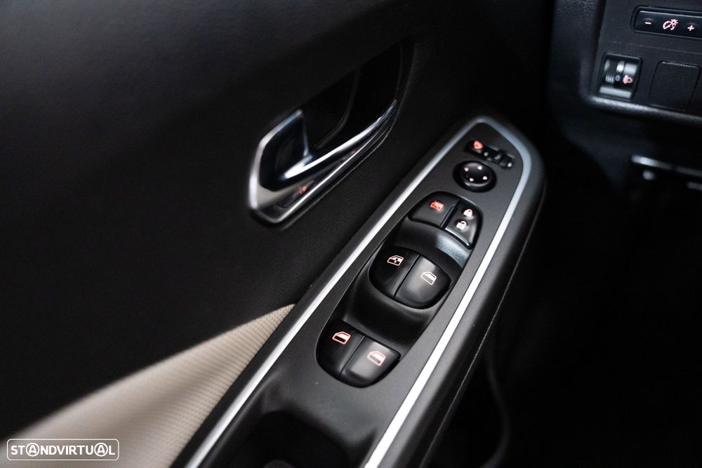 Nissan Micra 0.9 IG-T N-Connecta S/S - 12