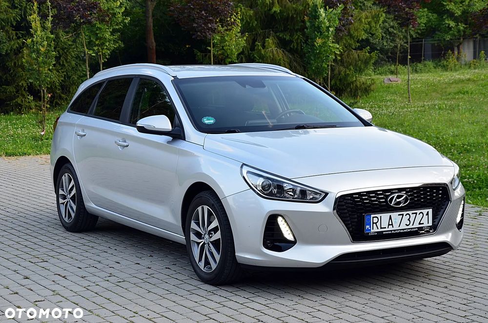 Hyundai i30 1.4 T-GDI Family+ - 7
