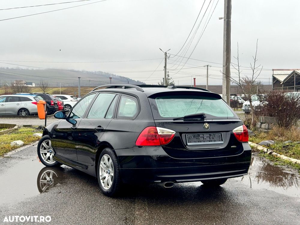 BMW Seria 3 318d DPF Edition Exclusive - 3