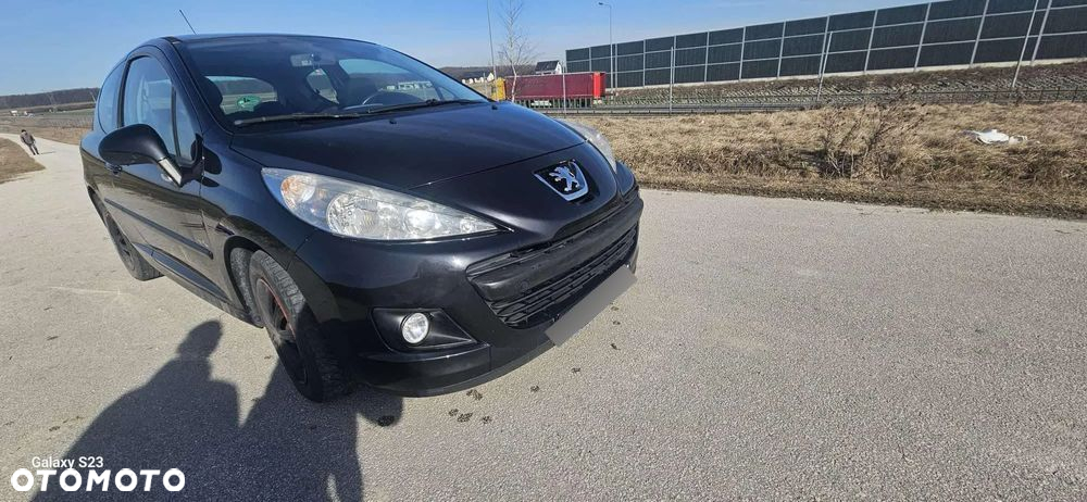 Peugeot 207 1.4 16V Trendy - 23