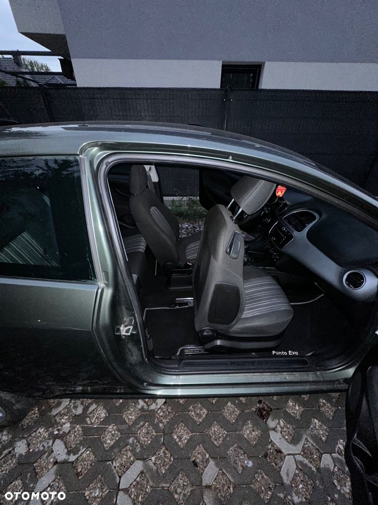 Fiat Punto - 12