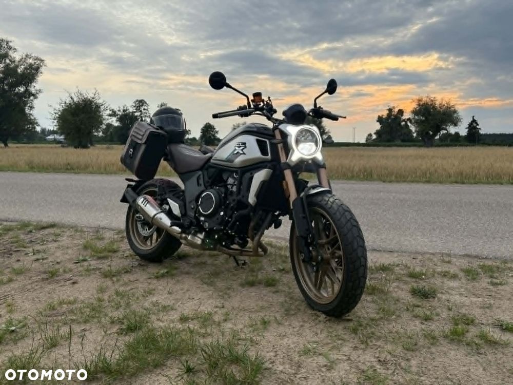 CFMoto 700CL-X Heritage - 3