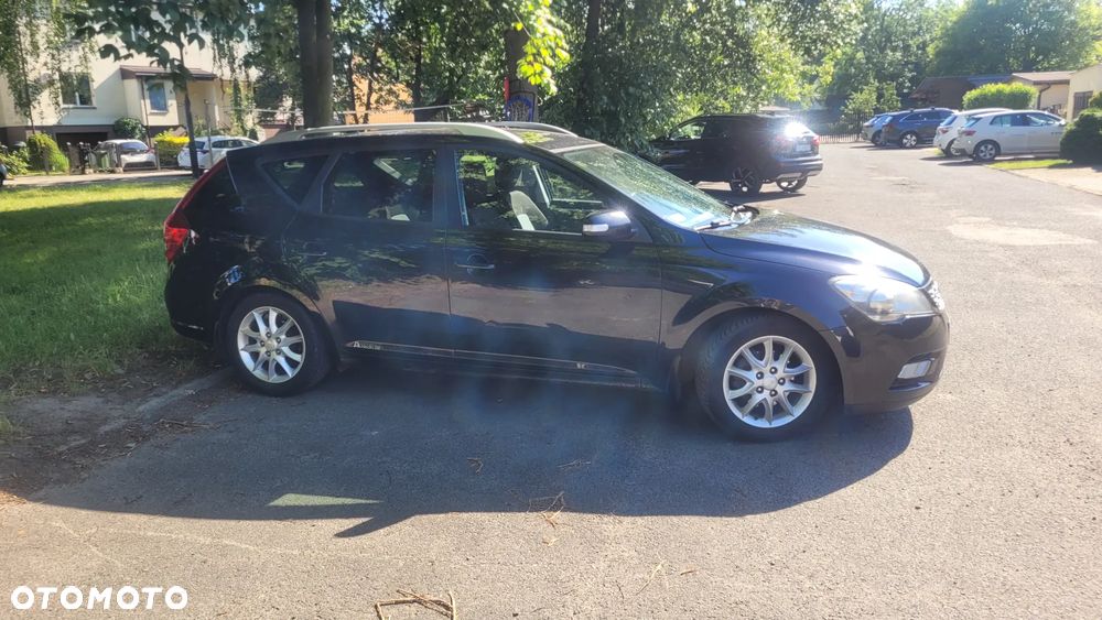 Kia Ceed 1.6 Crdi Comfort + - 21