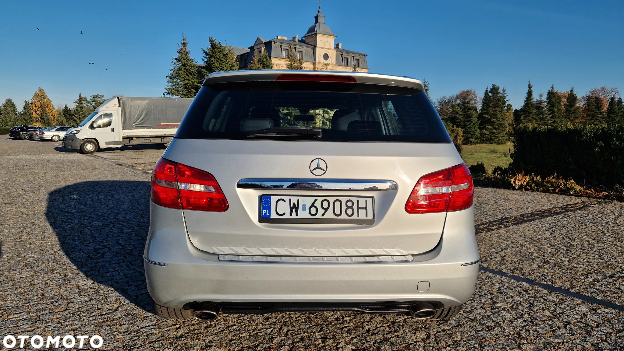 Mercedes-Benz Klasa B 180 - 11