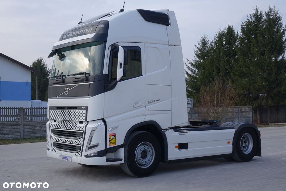 Volvo FH 500 GLOBETROTTER XL / I-SAVE / STANDARD / AUTOMAT / EURO 6 / KLIMATYZACJA POSTOJOWA / LODÓWKA / LED / NAVI / 2 ZBIORNIKI - 2
