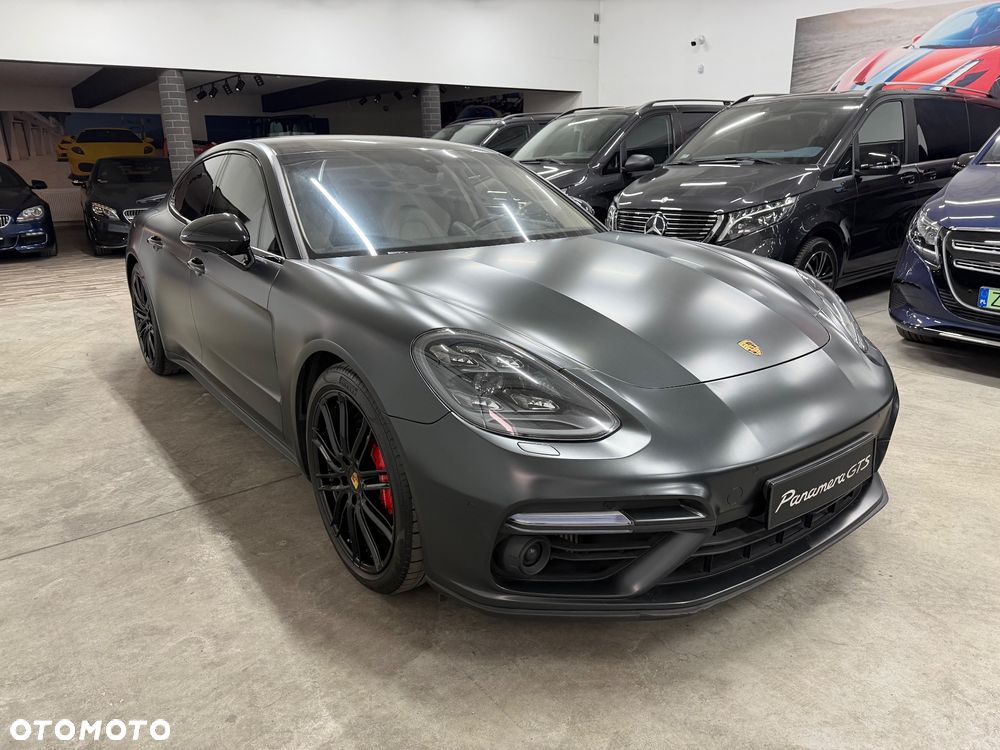 Porsche Panamera Turbo - 5