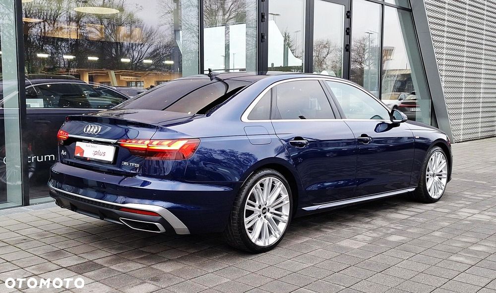 Audi A4 Limousine - 33