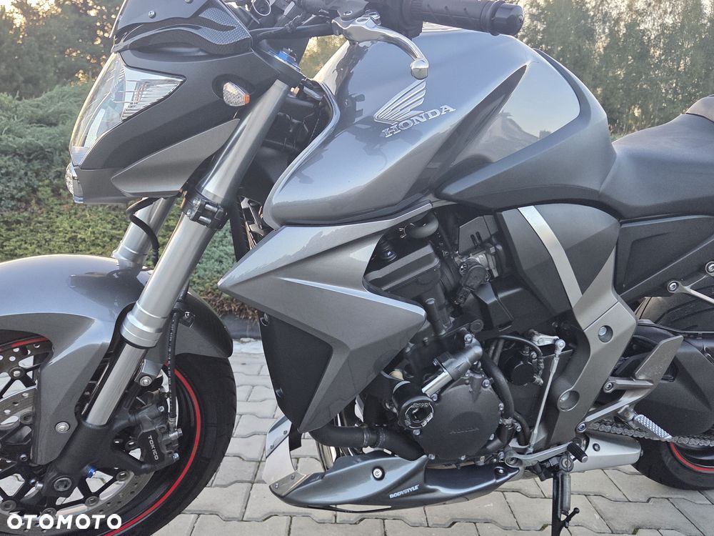 Honda CB - 31