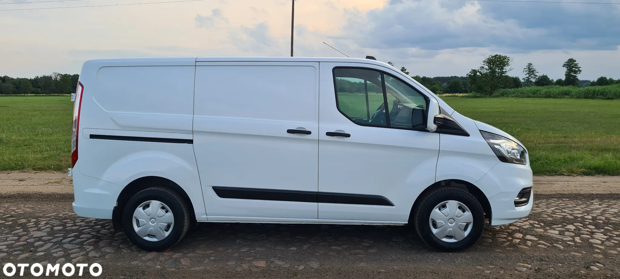 Ford Transit Custom - 9