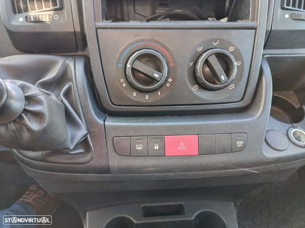 Citroën Jumper 2.2 BlueHDi 35 Heavy L4 - 8