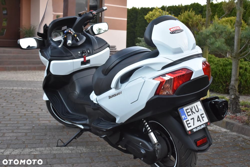 Suzuki Burgman - 6