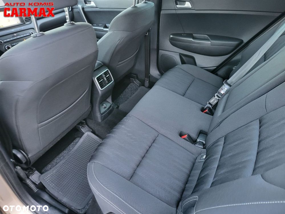 Kia Sportage - 25