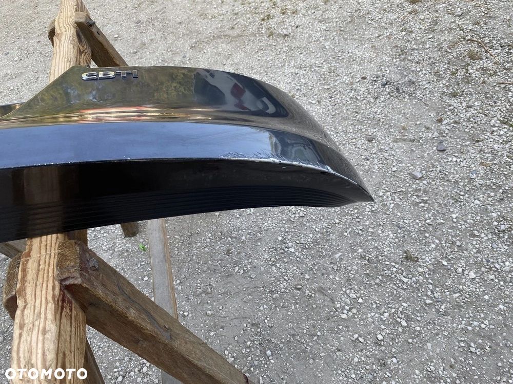 BLENDA LISTWA NA TYLNĄ KLAPĘ OPEL INSIGNIA I KOMBI 903450001 - 5