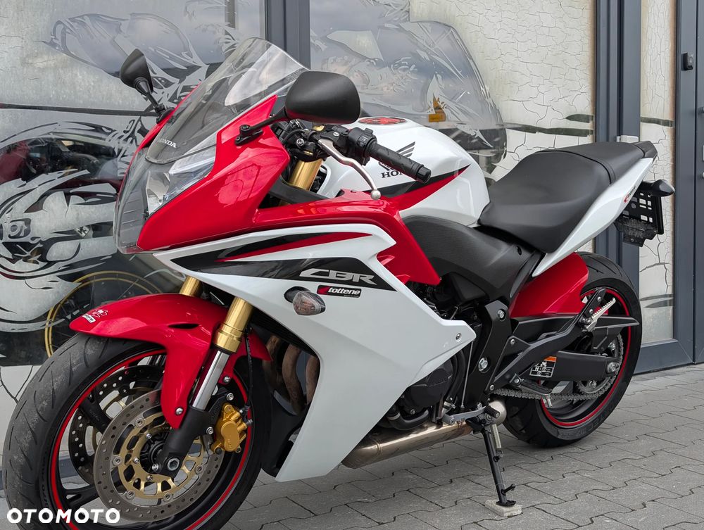 Honda CBR