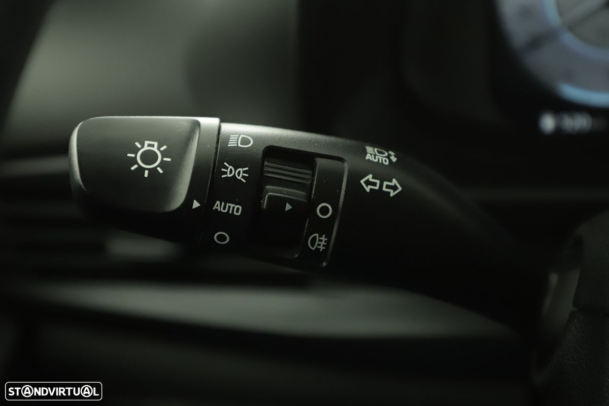 Hyundai Bayon 1.0 T-GDI Premium - 17
