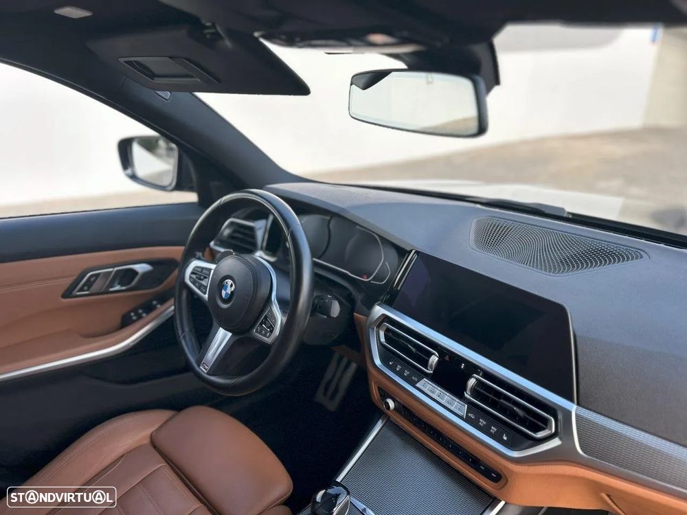 BMW 330 e Pack M Auto - 12