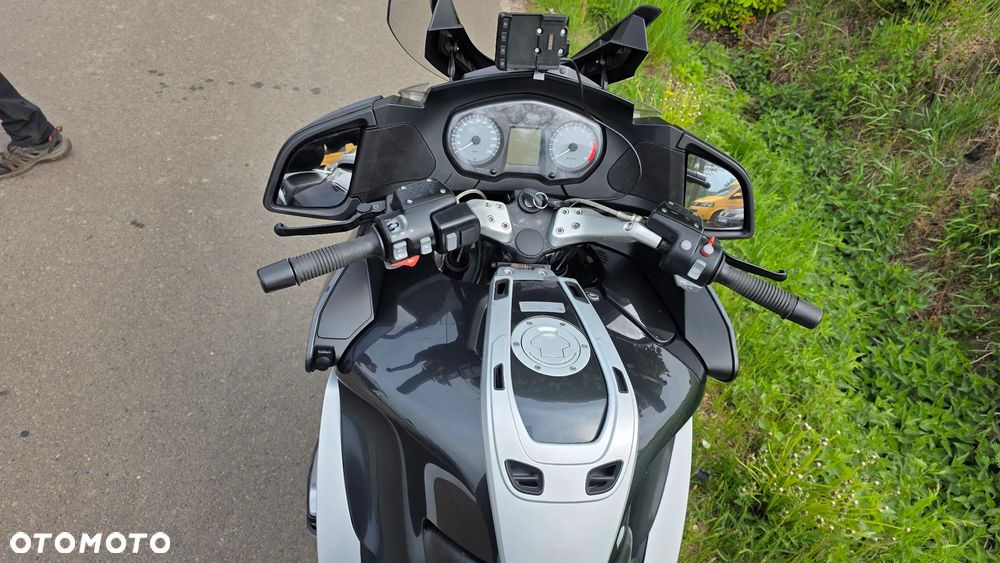 BMW R - 9