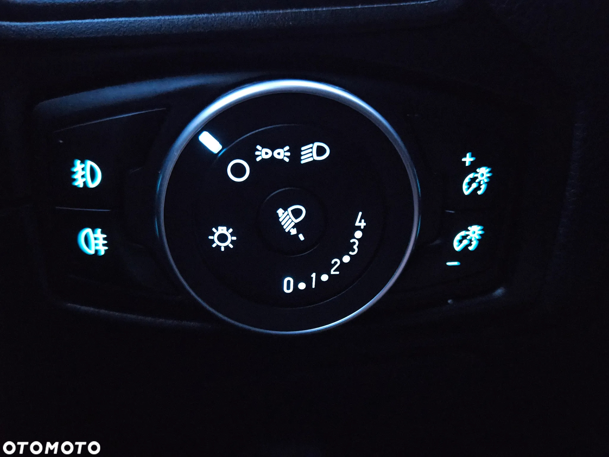 Ford Focus 1.0 EcoBoost Start-Stopp-System ST-LINE - 18