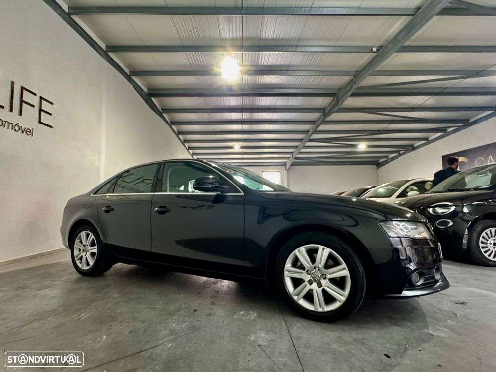 Audi A4 2.0 TDI exclusive Multitronic - 3