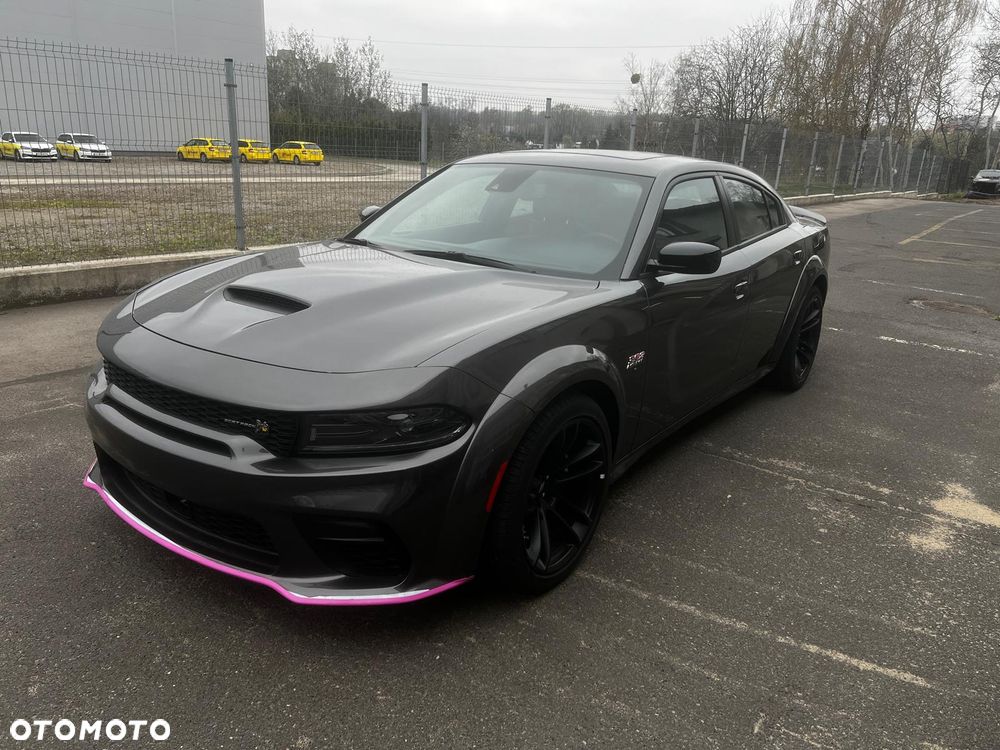 Dodge Charger 6.4 Scat Pack Widebody - 2