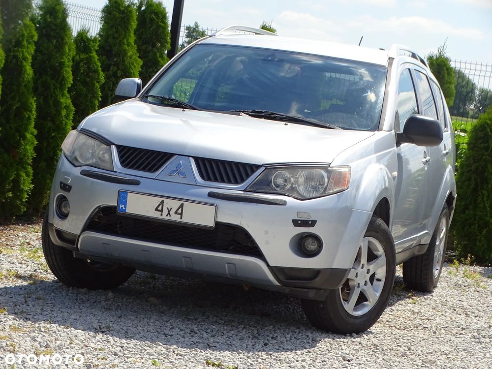 Mitsubishi Outlander 2.0 DID Instyle - 18