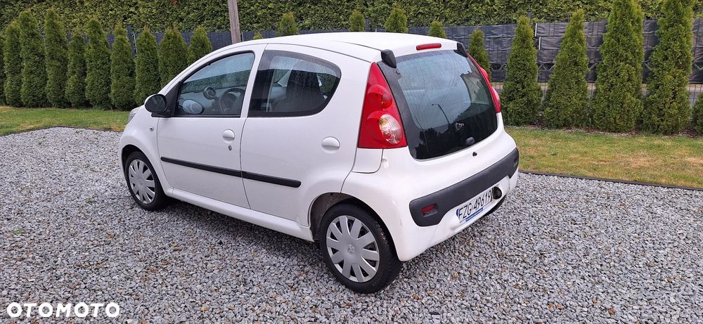 Peugeot 107 1.0 Trendy 2-Tronic - 7