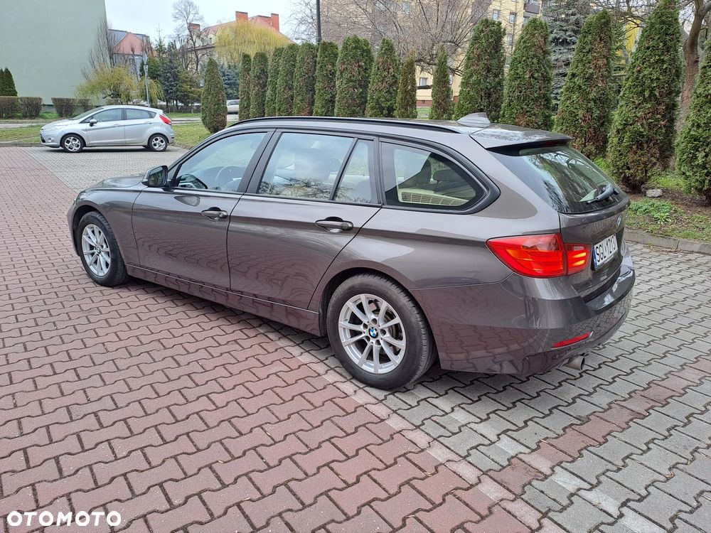 BMW Seria 3 320d - 3