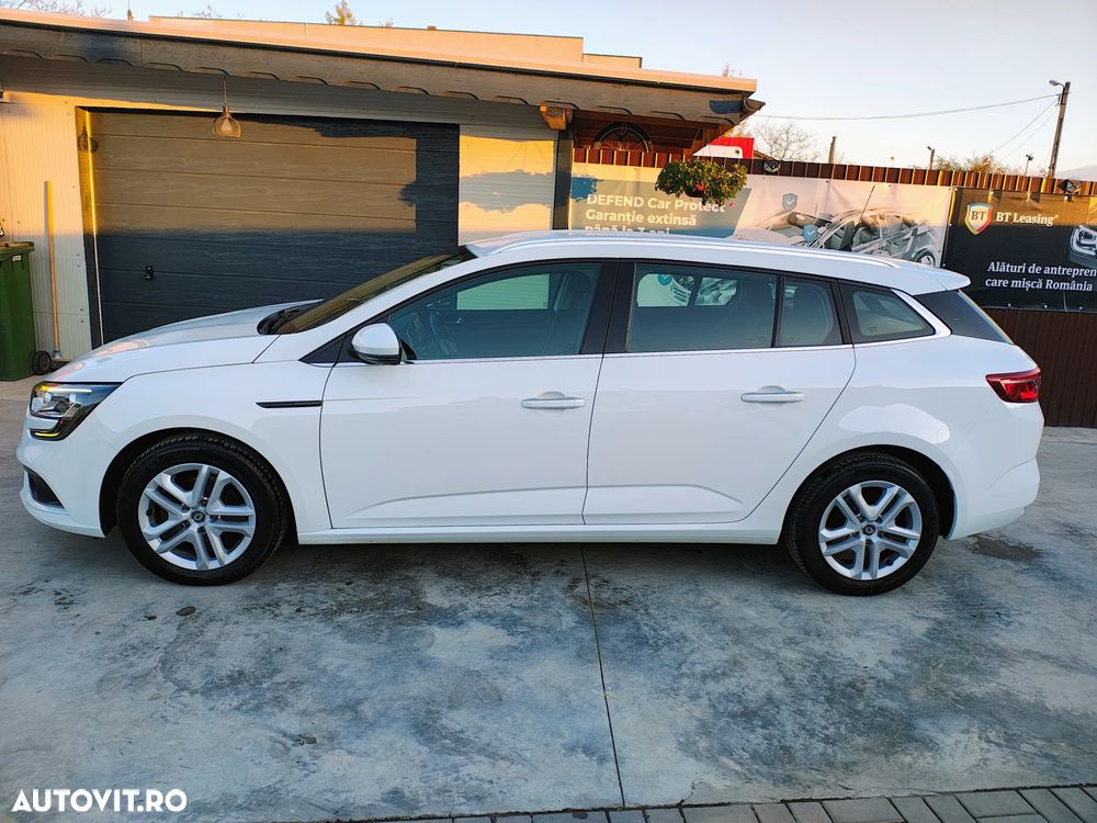 Renault Megane BLUE dCi Business - 32