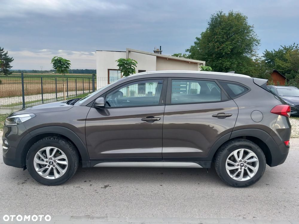 Hyundai Tucson 1.7 CRDI BlueDrive Comfort 2WD - 7