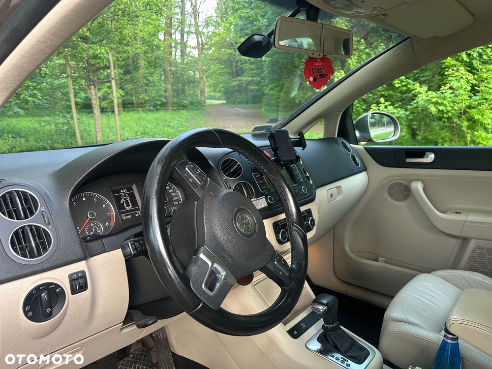 Volkswagen Golf Plus - 1
