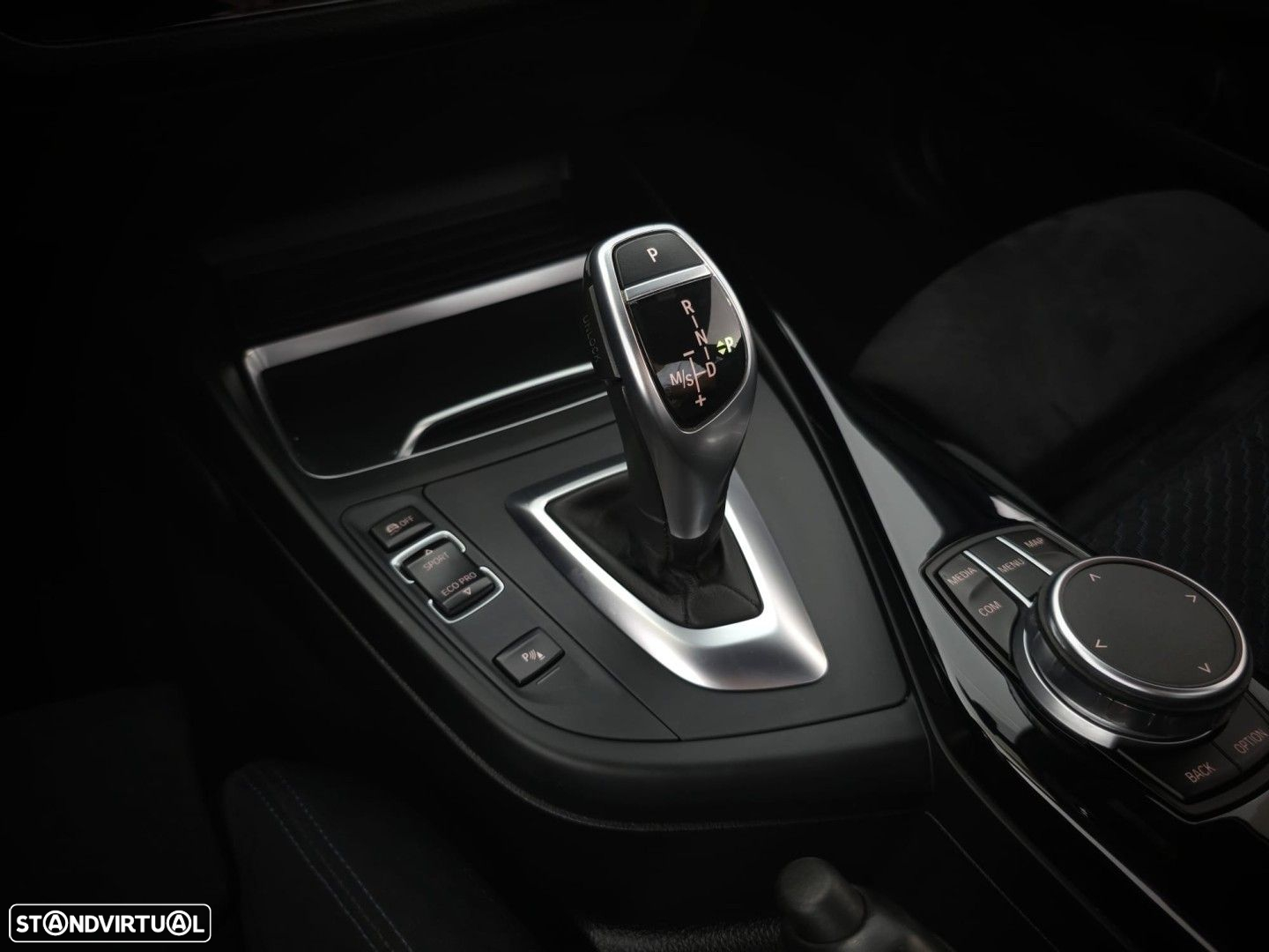 BMW M240i Coupe Aut - 32