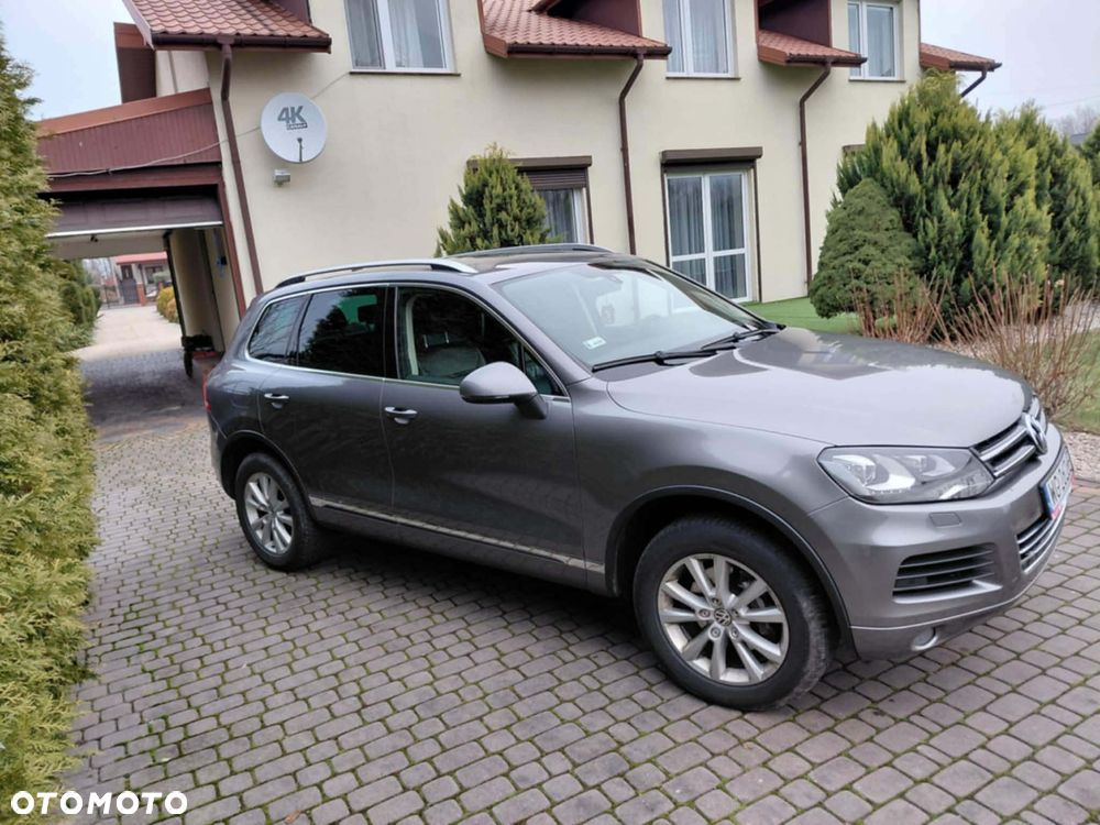 Volkswagen Touareg - 2