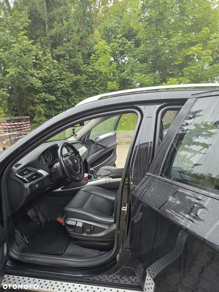 BMW X6 - 11
