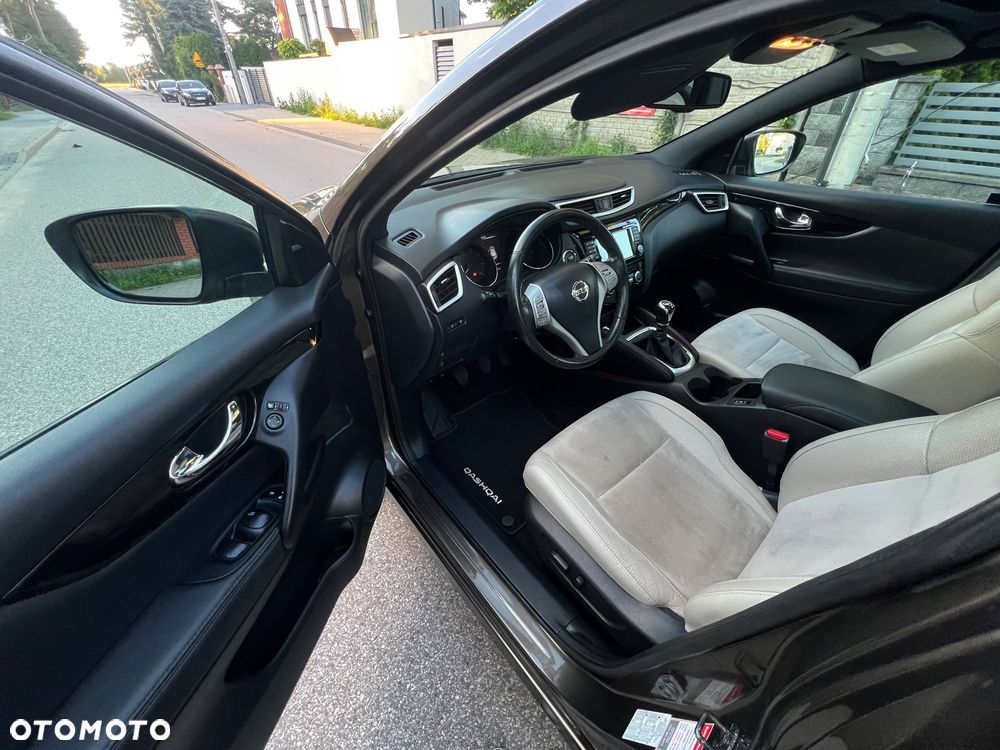Nissan Qashqai 1.2 DIG-T Tekna - 16