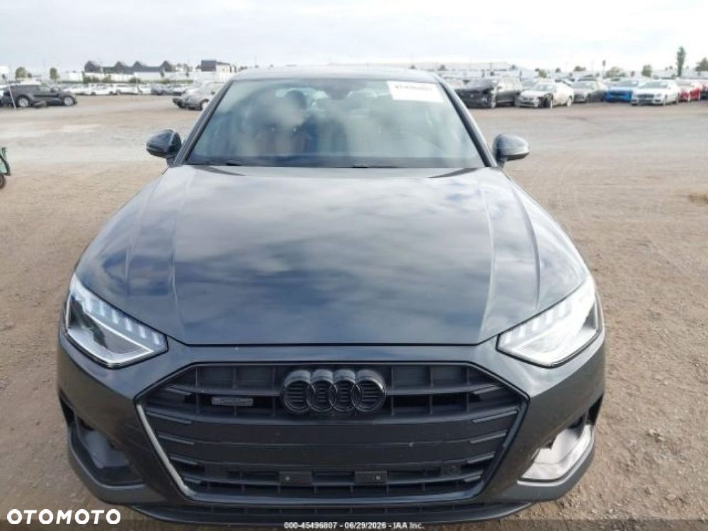 Audi A4 Limousine - 5