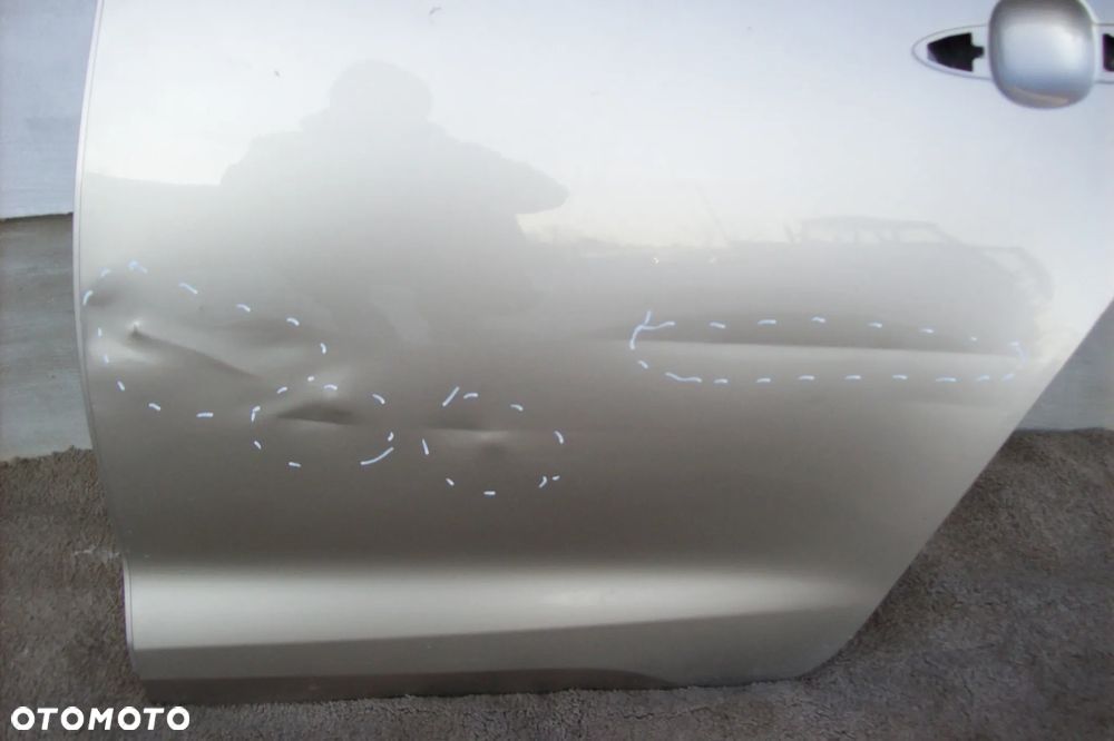 drzwi tylne lewe toyota corolla -21 - 2