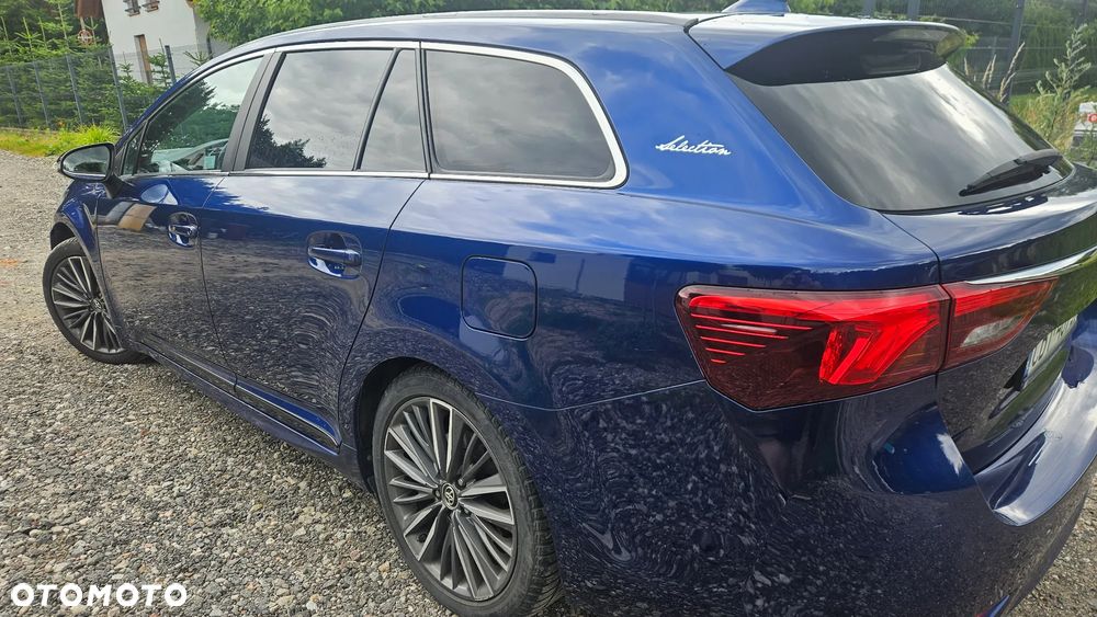 Toyota Avensis 1.8 Selection - 4