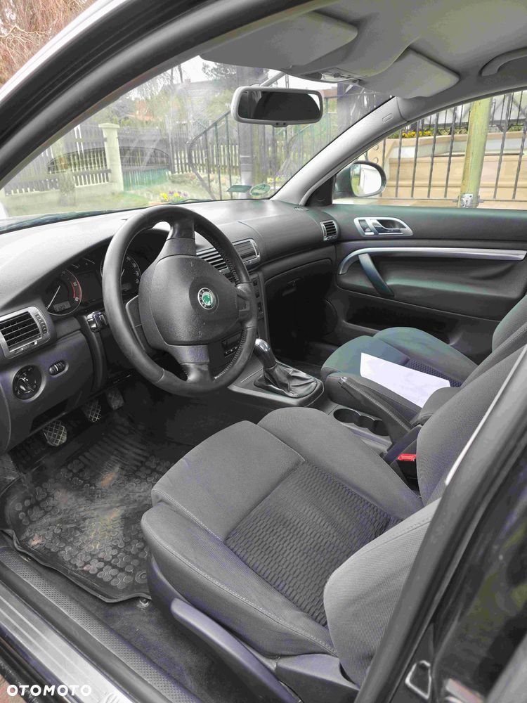 Skoda Superb - 8