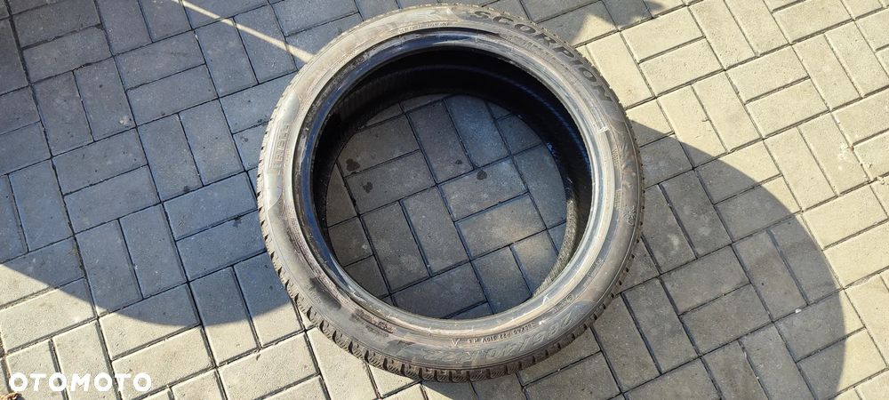 OPONY ZIMOWE 285/40R22 110V PIRELLI SCORPION WINTER (4420) Zadarty rant ochronny 2 SZTUKI PARA - 8