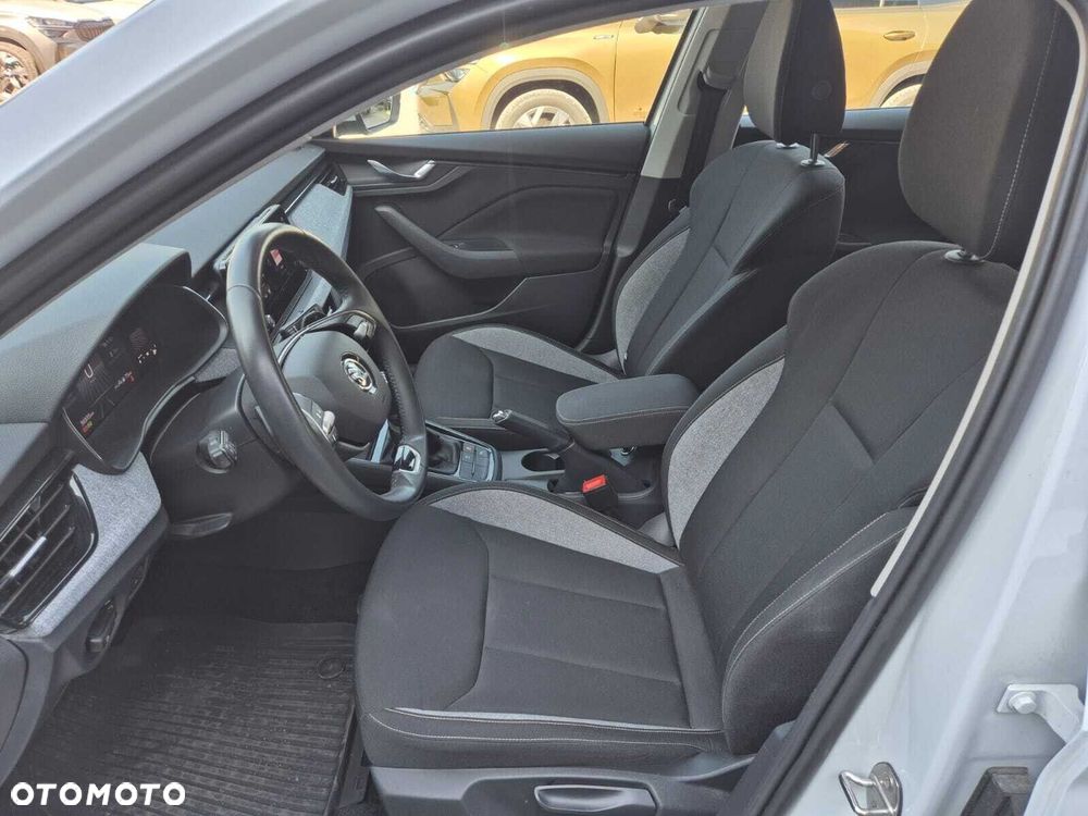 Skoda Kamiq 1.0 TSI Selection DSG - 15