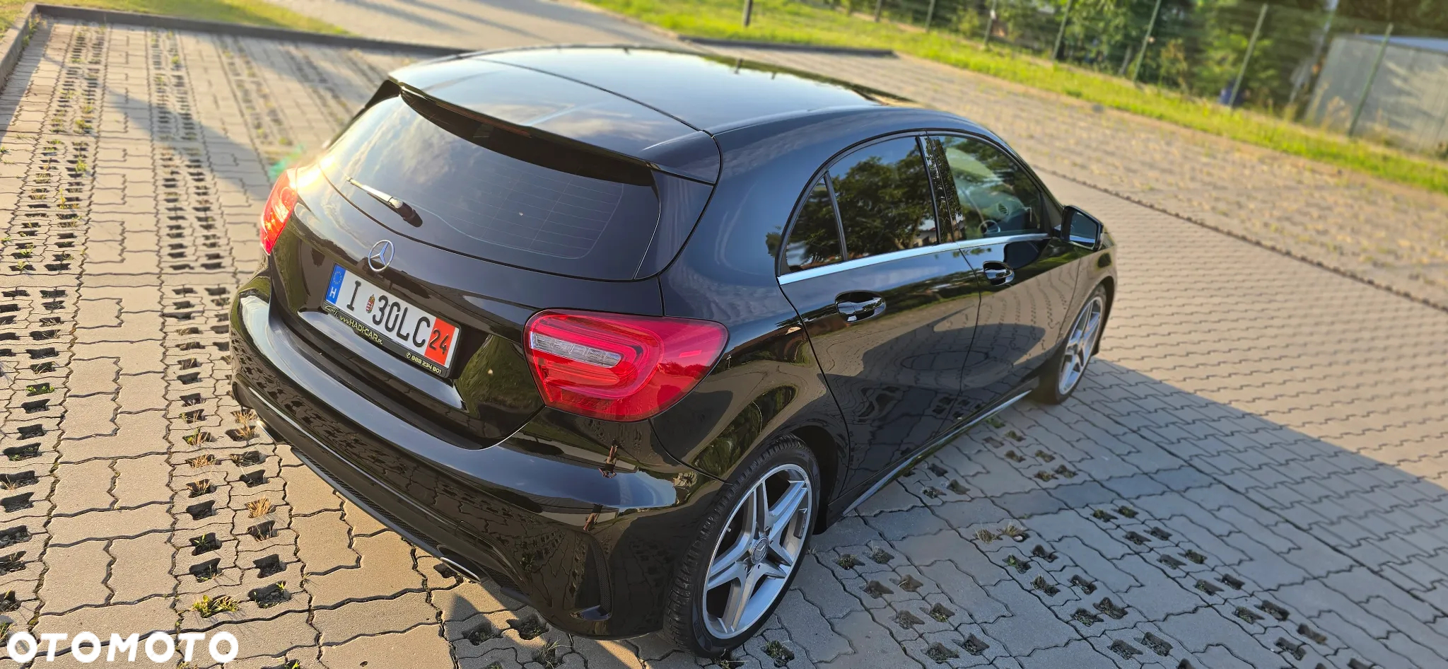 Mercedes-Benz Klasa A 180 AMG Line - 19