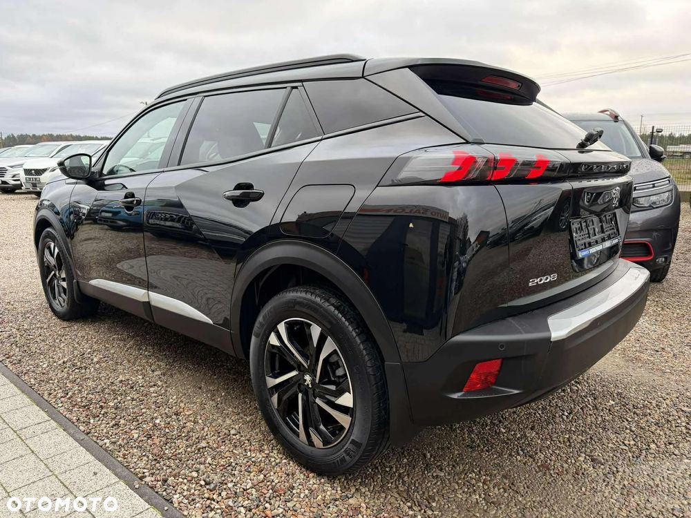 Peugeot 2008 BlueHDi 130 EAT8 Allure - 9