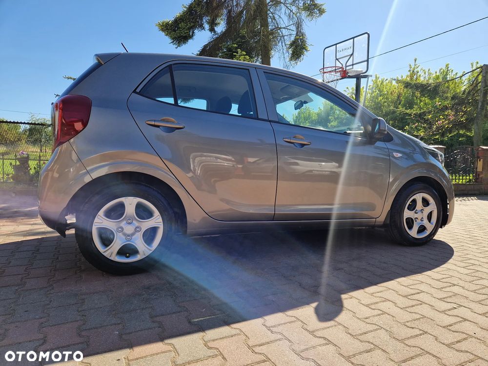 Kia Picanto 1.2 L - 9