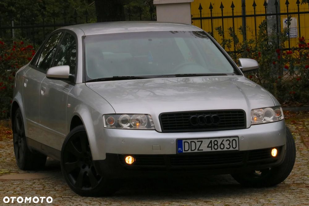 Audi A4 ver-1-8t-quattro - 15