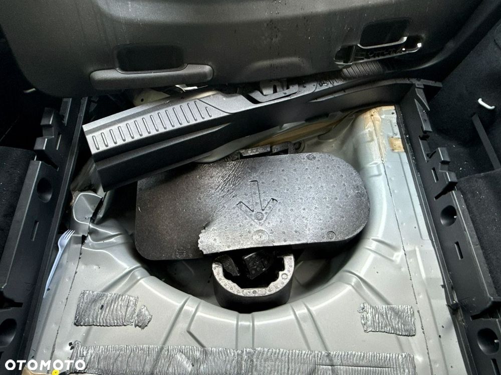 Ford Focus 1.5 EcoBlue Start-Stopp-System TITANIUM EDITION - 40