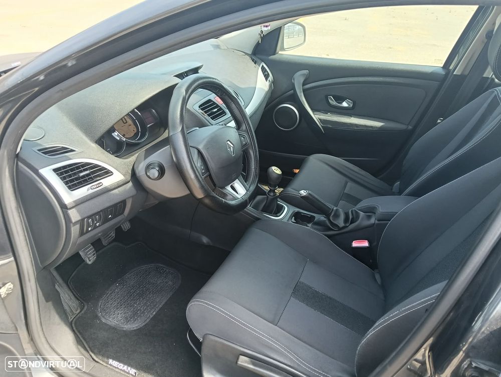 Renault Mégane Sport Tourer 1.5 dCi Dynamique S CO2 Champion - 11