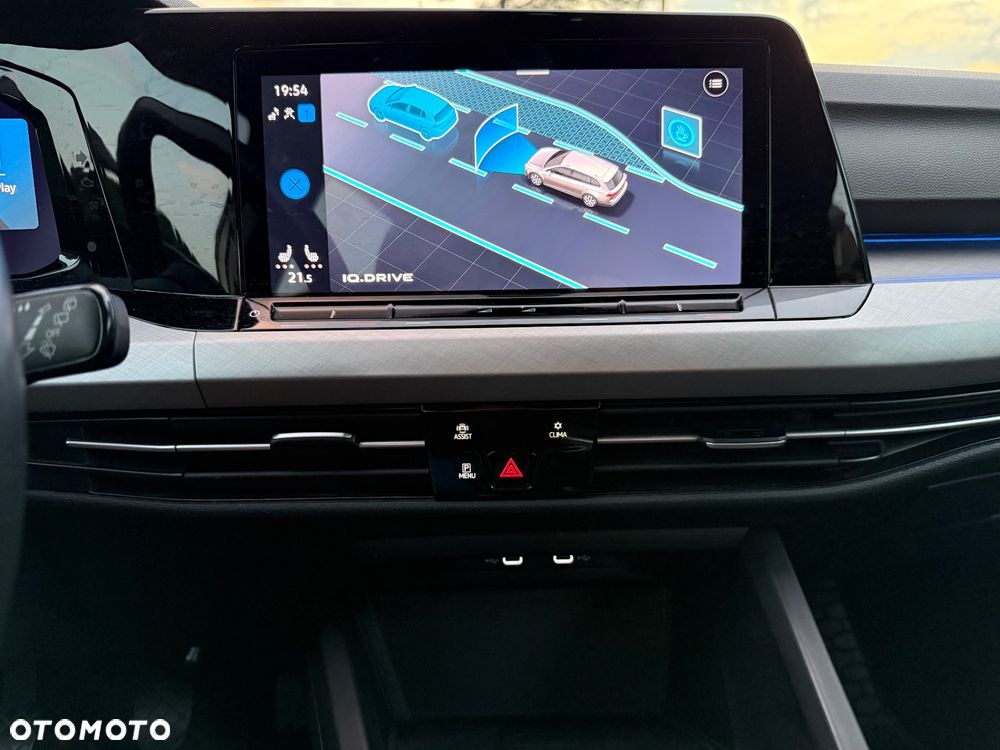 Volkswagen Golf VIII 2.0 TDI United - 17